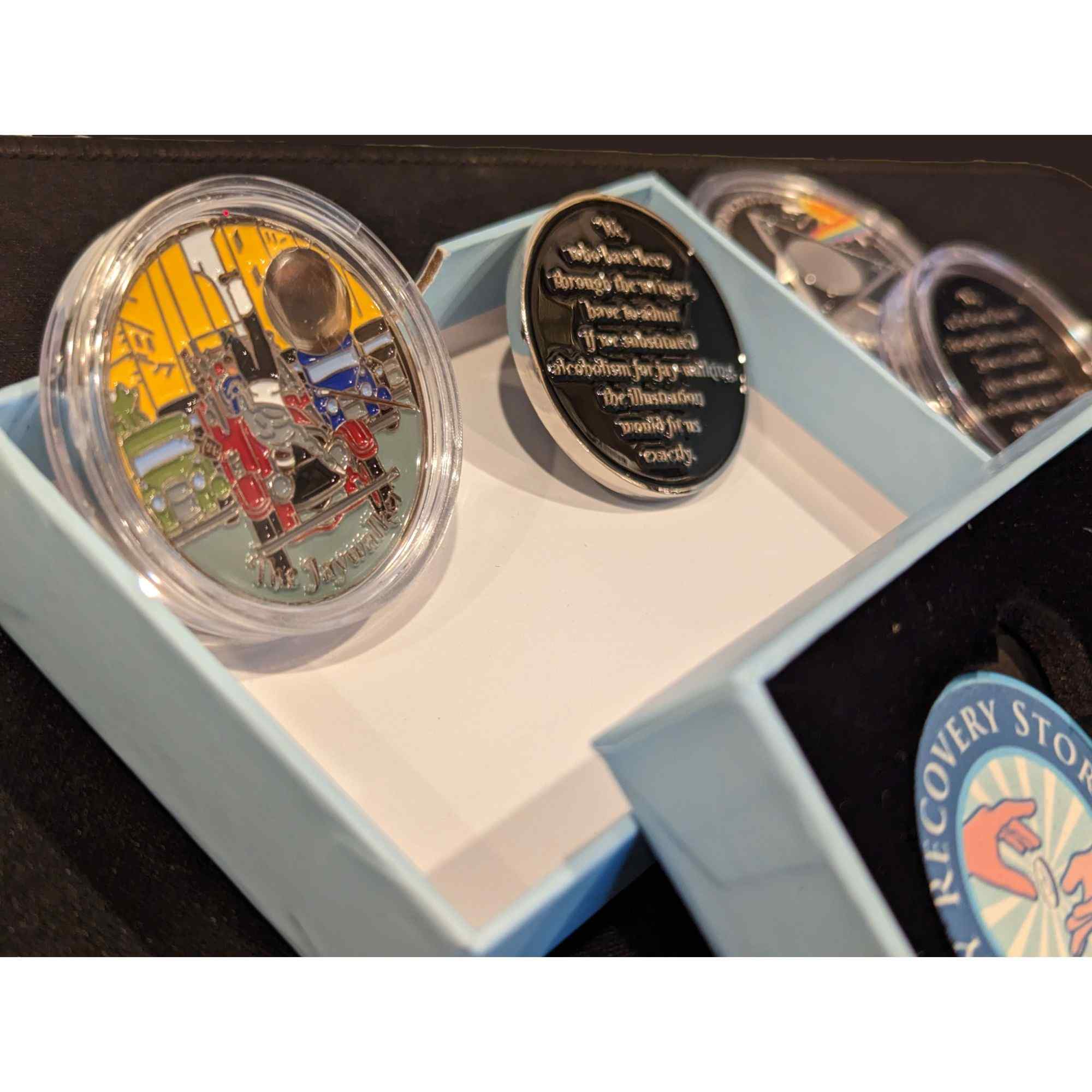 AA Jaywalker Medallion – Sobriety Coin (24hrs to 11 Months)