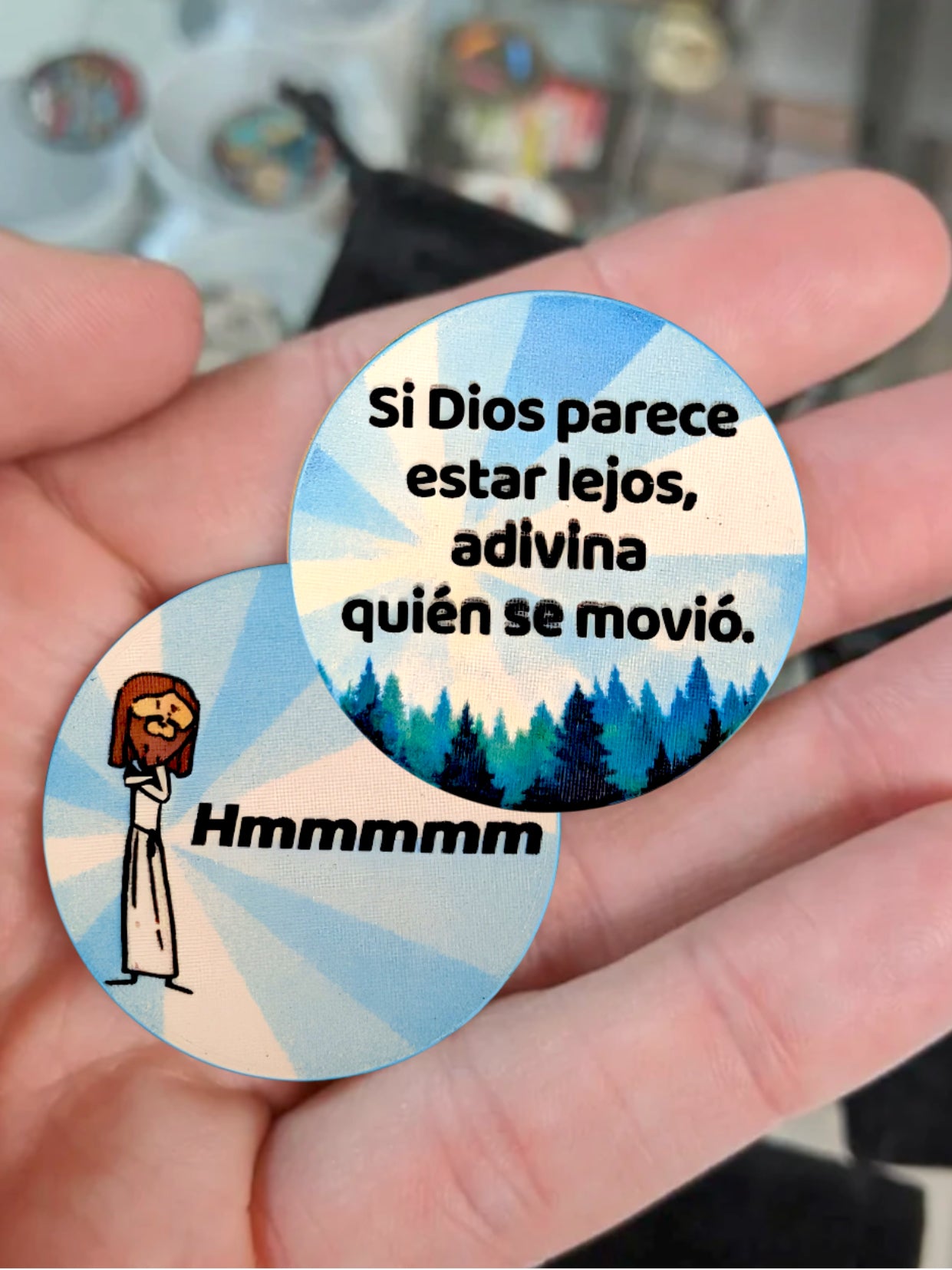 Si Dios Parece Estar Lejos Recovery Chip Spanish Sobriety Gift