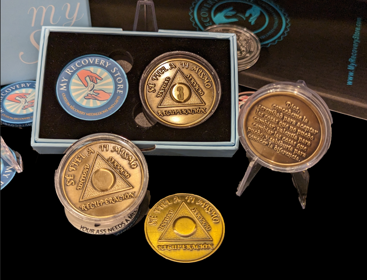 Spanish Sobriety Coin | 1-60 Years Engraved in Regular Numbers | AA Recovery Medallion